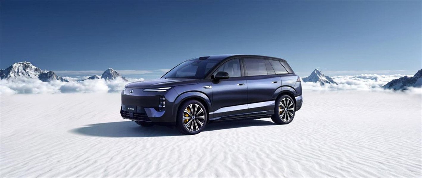 35 milyon səviyyəsində böyük beş oturacaqlı SUV-nin dəyər standartını yenidən müəyyənləşdirir: Denza N8 rəsmi olaraq sifarişə açılır