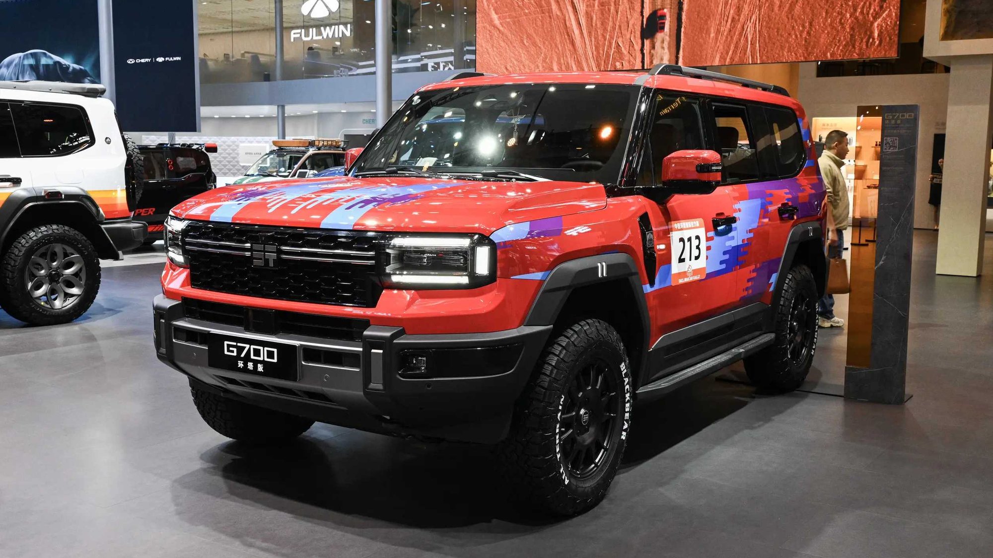 Jetour launches another "beast": three differential locks + hybrid system, limited-time from 334,900 yuan — is it worth buying?