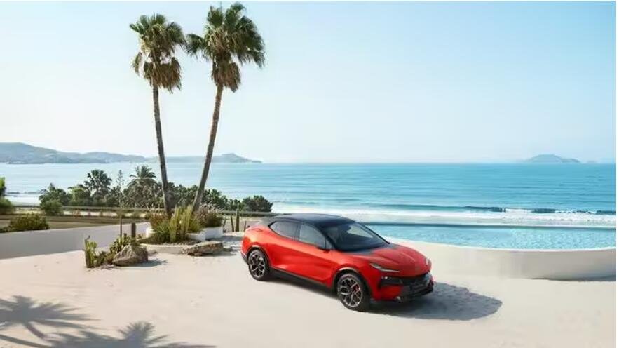 ليستس For Me سيارة SUV خارقة جديدة تُطرح رسميًا