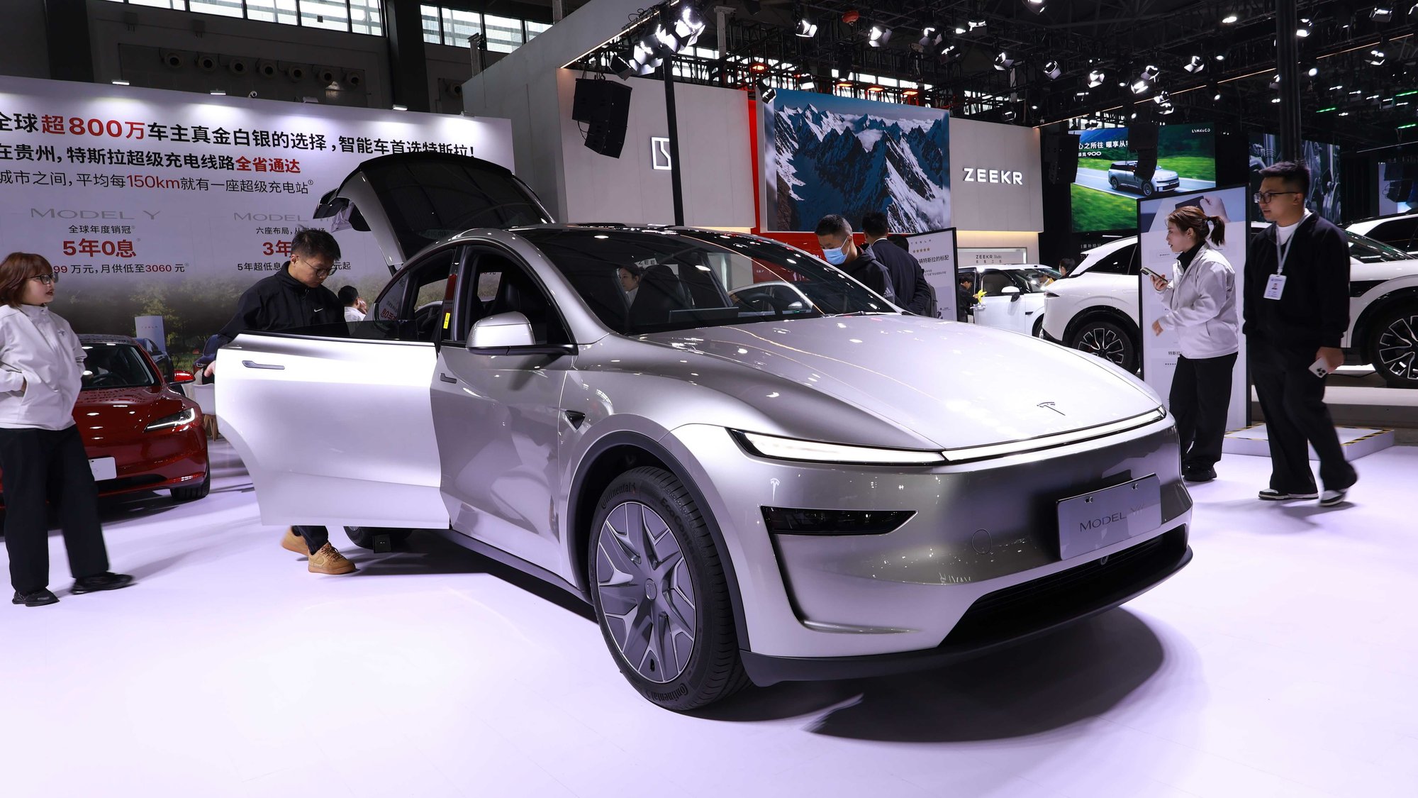 特斯拉三車齊聚貴陽車展，性能、充電、福利全解析