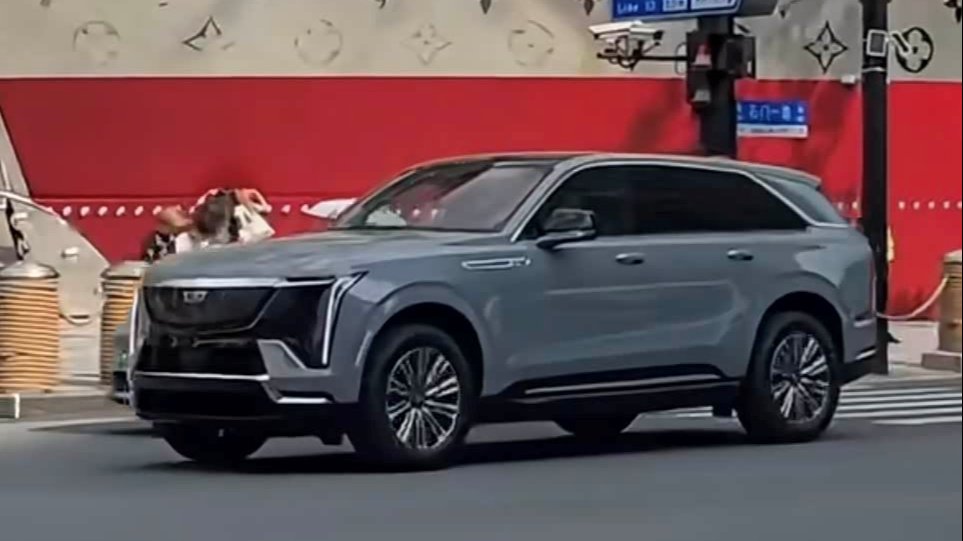 凱迪拉克ESCALADE IQ實車現身國內 定位全尺寸SUV