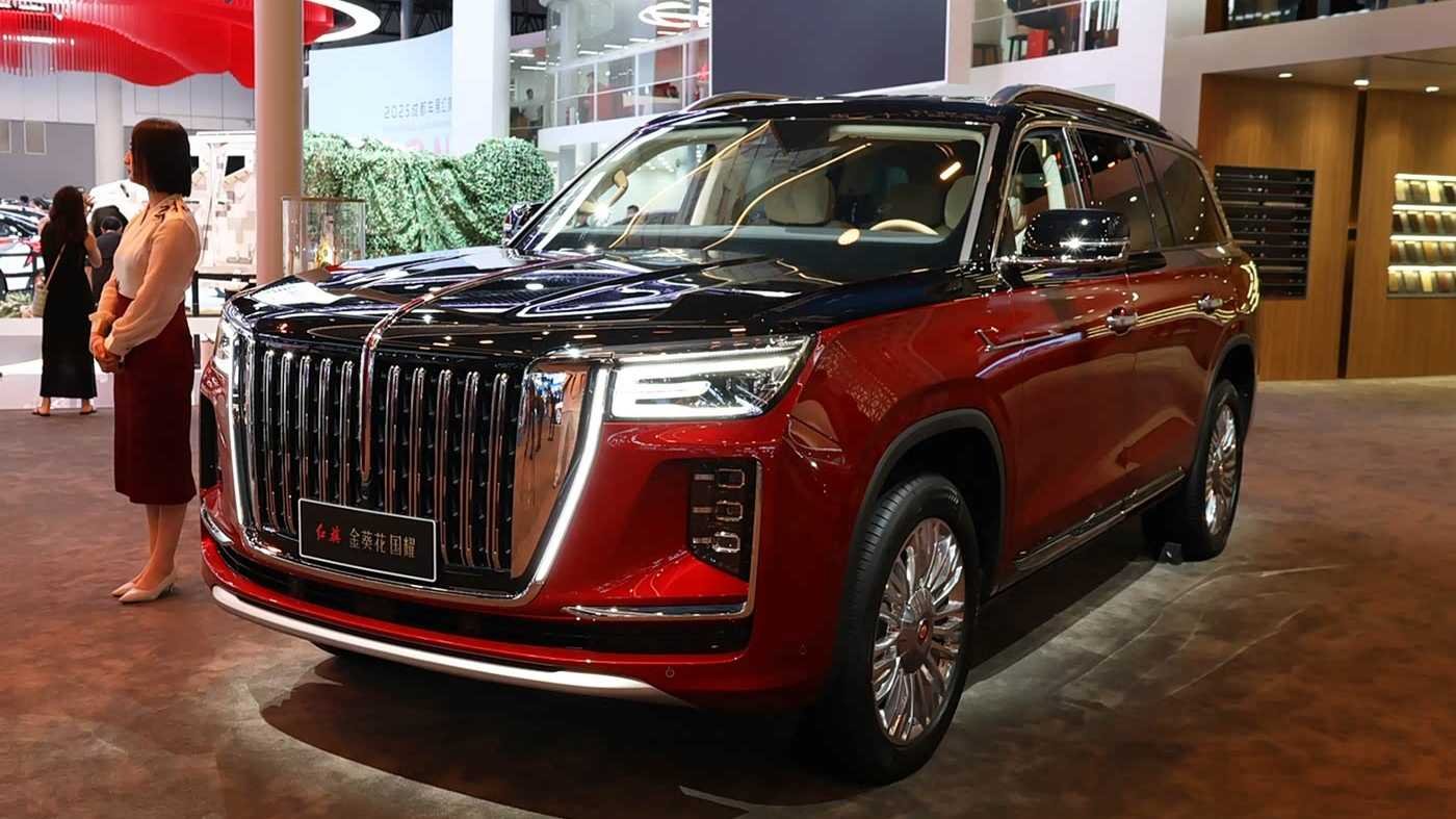 A 2026-os Hongqi Guoyao piacra lépett, új V8-as motorral és 1,56 millió jüanos kezdőárral