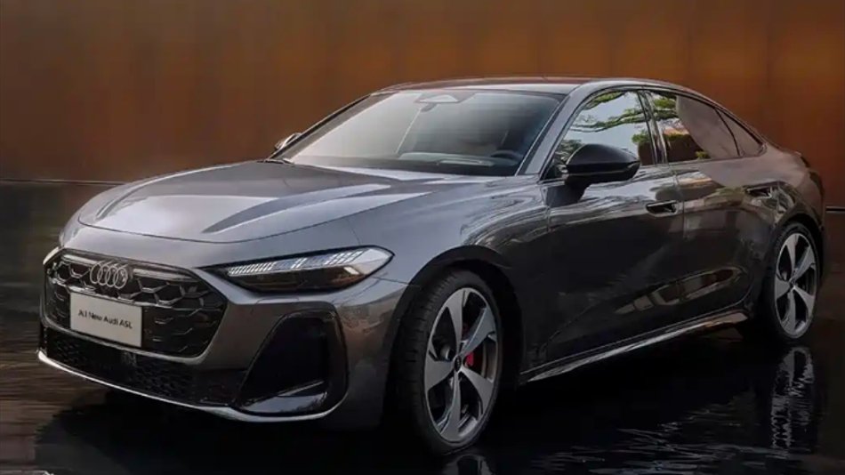 Az FAW Audi A5L全域智混版quattro modell megjelent, vonzó belépőára 324 800 jüan