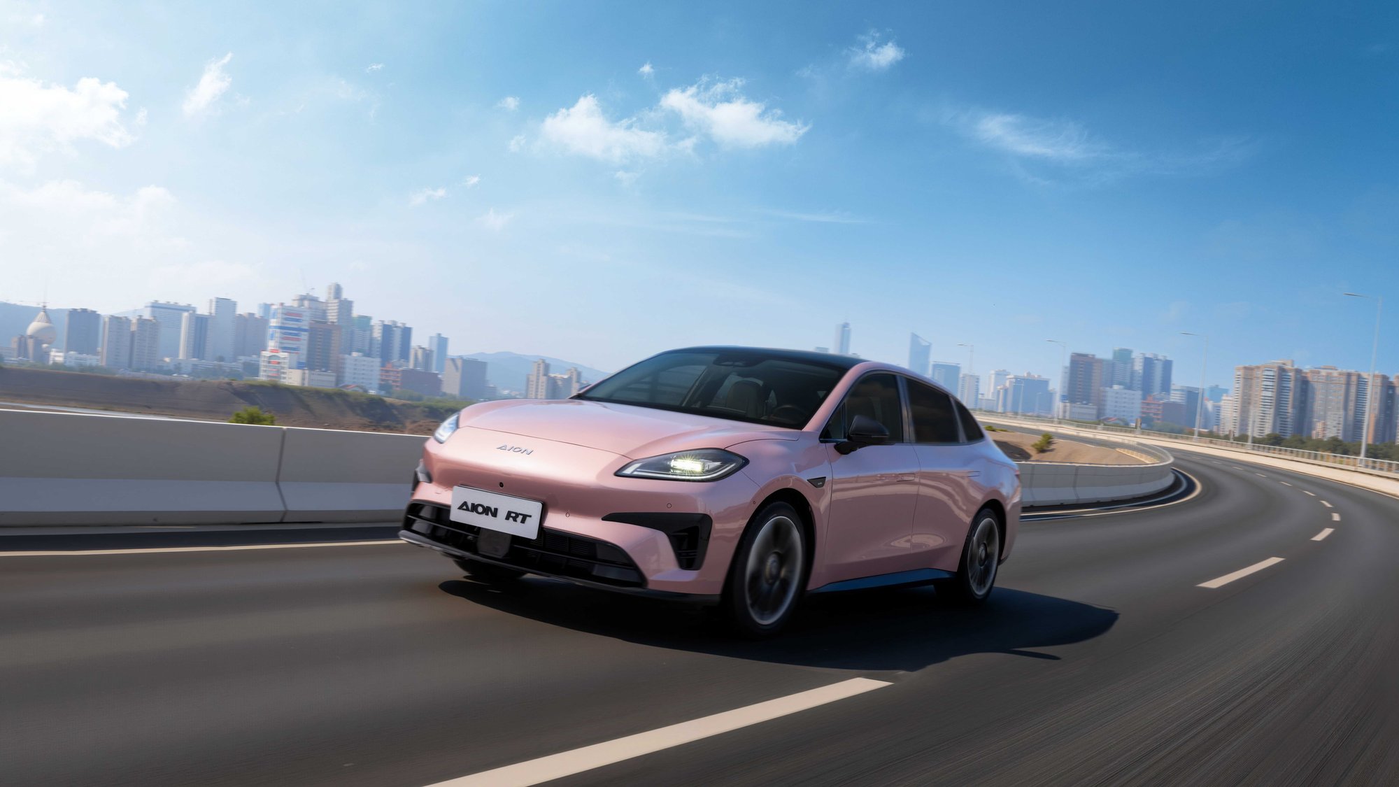 AION RT neues Modell ab 9,98 Mio. Yuan! Serienmäßig mit CATL Shenxing Batterie + lebenslanger Garantie