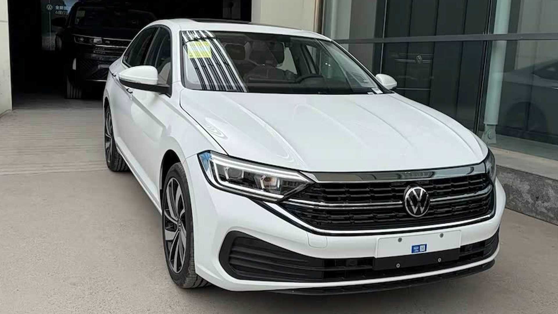 Kevesebb mint 100 ezer „kis Magotan”! 1,5T + német futómű, itt a 2026-os Sagitar