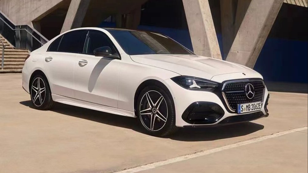 Nový Mercedes triedy C svetová premiéra: svietiaca mriežka, Doubao AI, Momenta asistenčné systémy